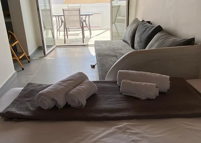 Iakovos' Luxury Penthouse Appartement