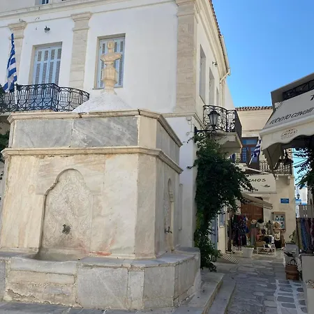 Iakovos' Luxury Penthouse Διαμέρισμα *